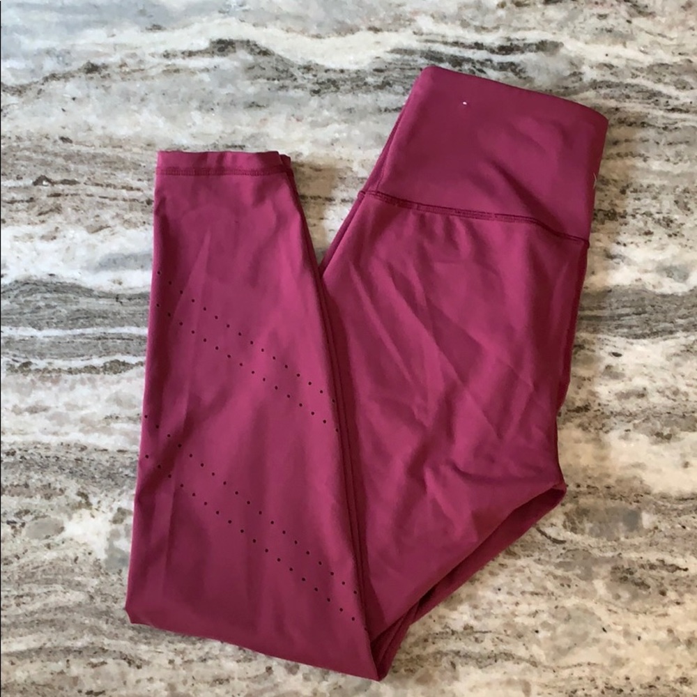OLD NAVY Active Leggings.
